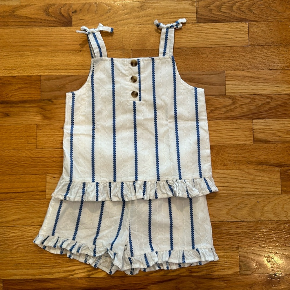 Cute 2 piece Rachel Zoe outfit